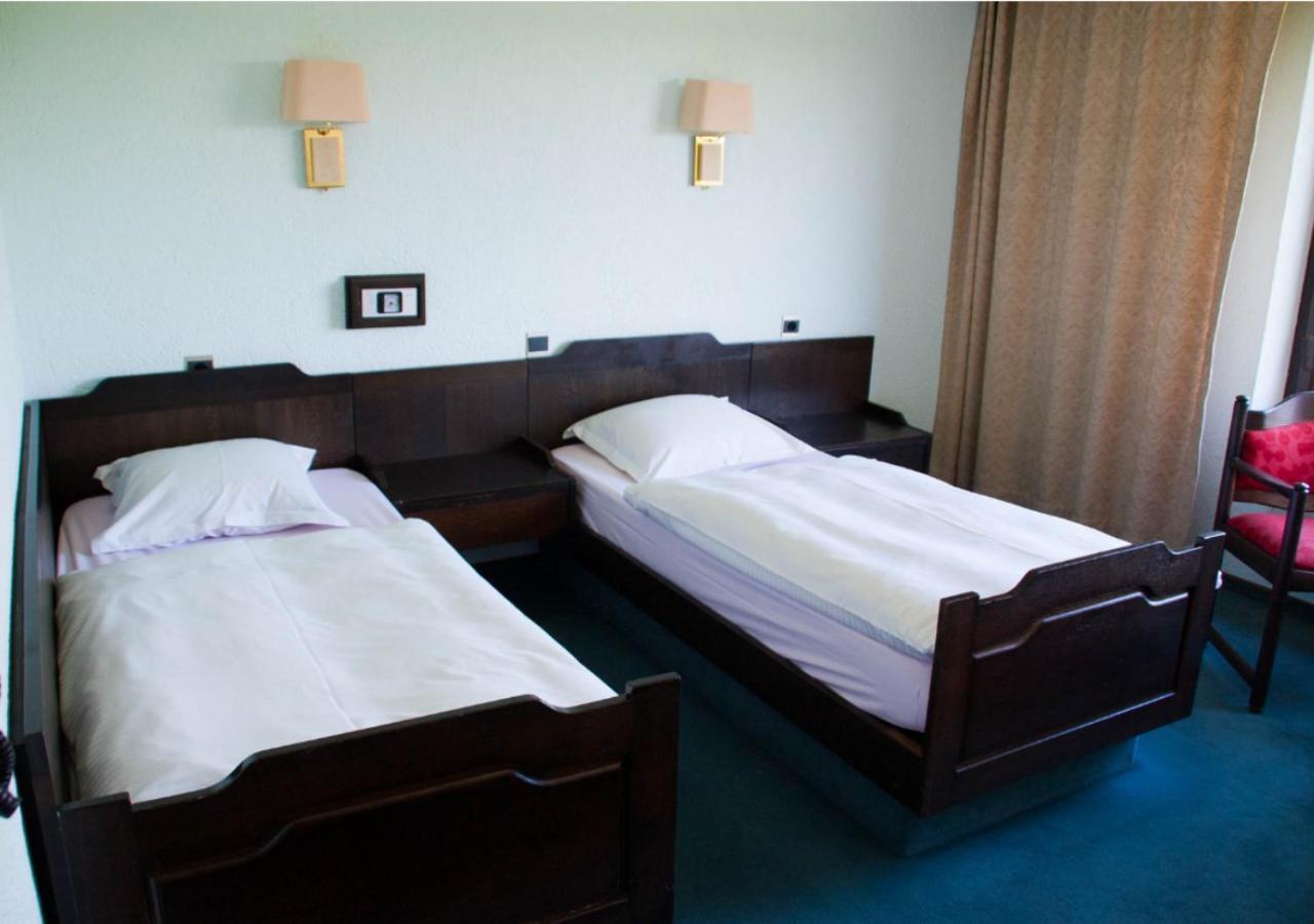 Hotel Grand-Champ マルメディ エクステリア 写真